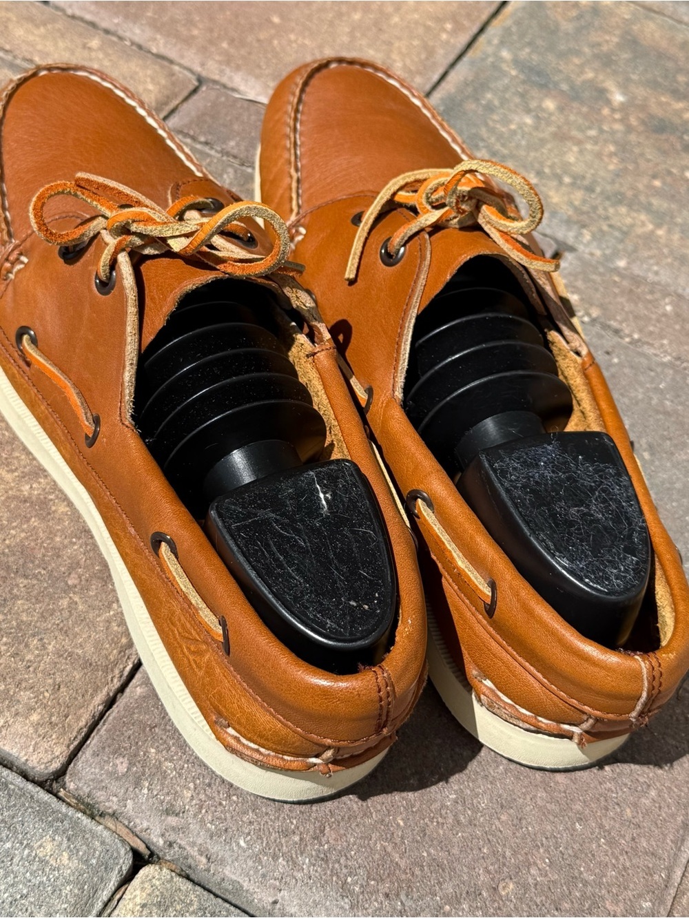 Sperry Tan Brown Leather Boat Shoes with White Sole SZ 10.5